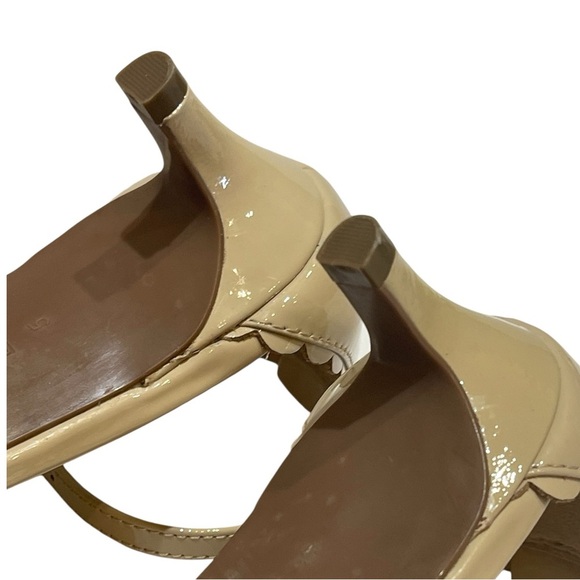 TALBOTS NUDE LEATHER PATENT SANDALS SZ 5 EUC - Picture 6 of 13